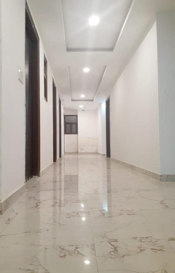 Hotel The Westend Green New Delhi Buitenkant foto